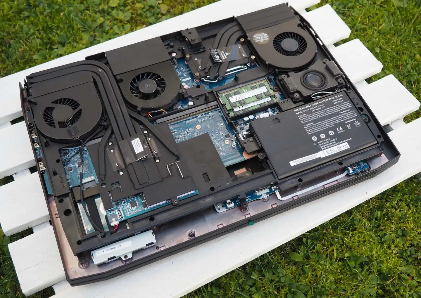 Замена или ремонт видеочипа ноутбука Packard Bell в Санкт-Петербурге