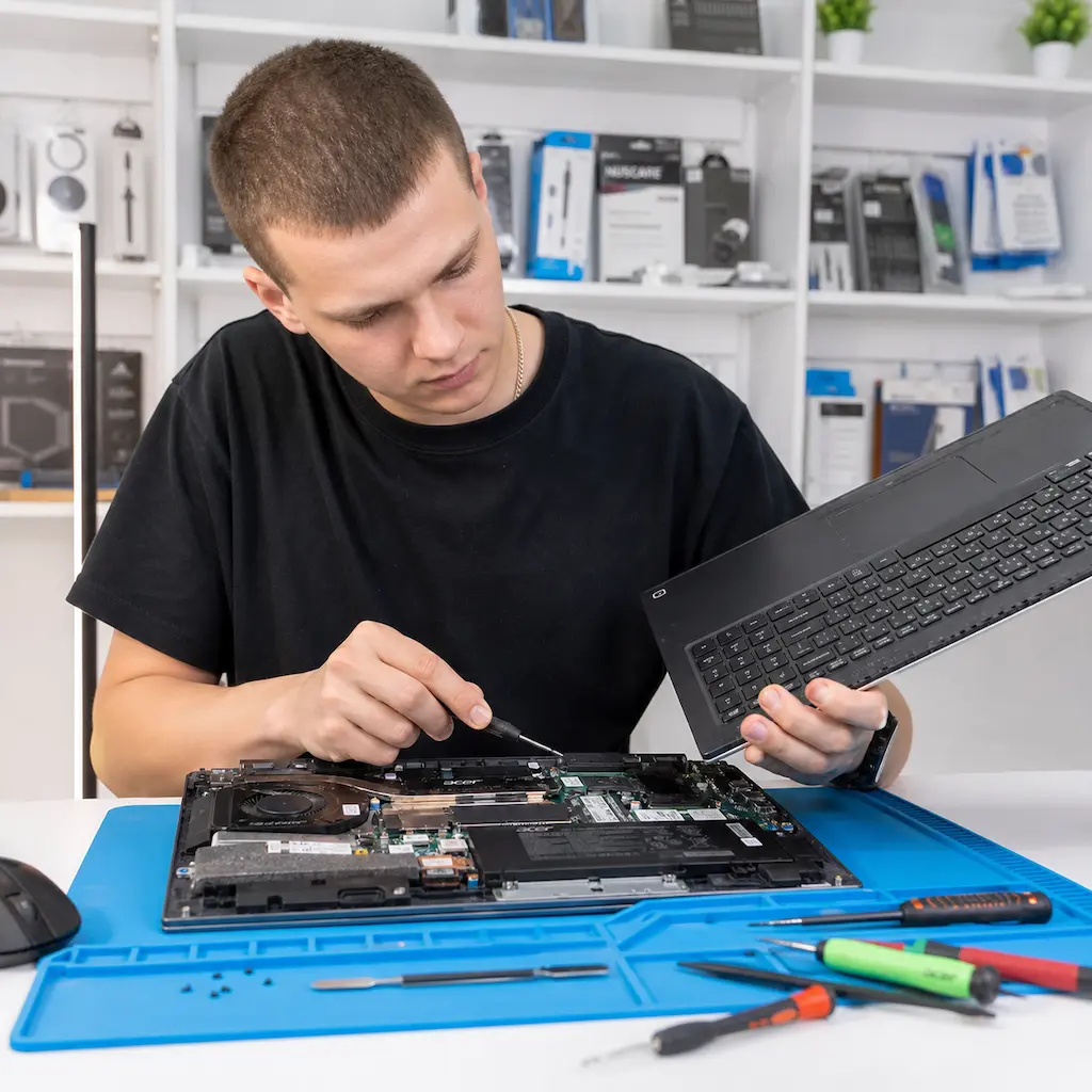 заменить клавиатуру на ноутбуке Acer в Санкт-Петербурге